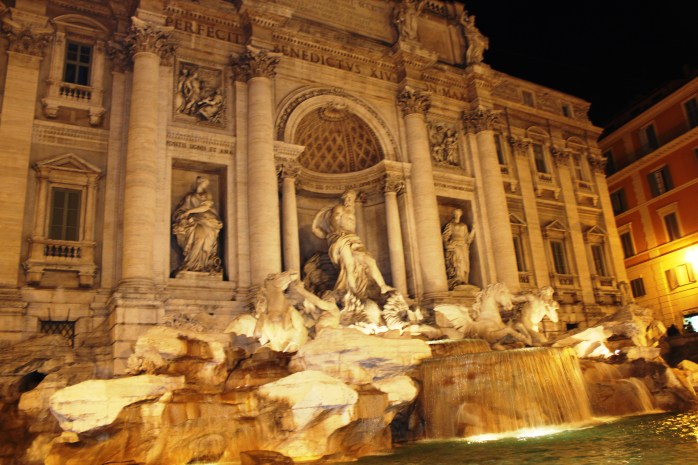 Fontana Trevi