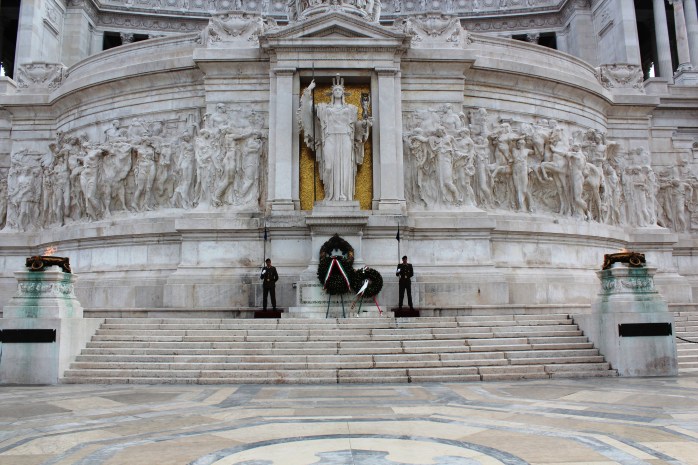 Statue of Rome and the tomb of unknown soldier underneath