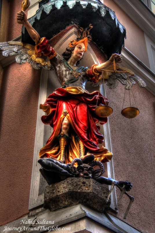 Building art in the old town of Salzburg