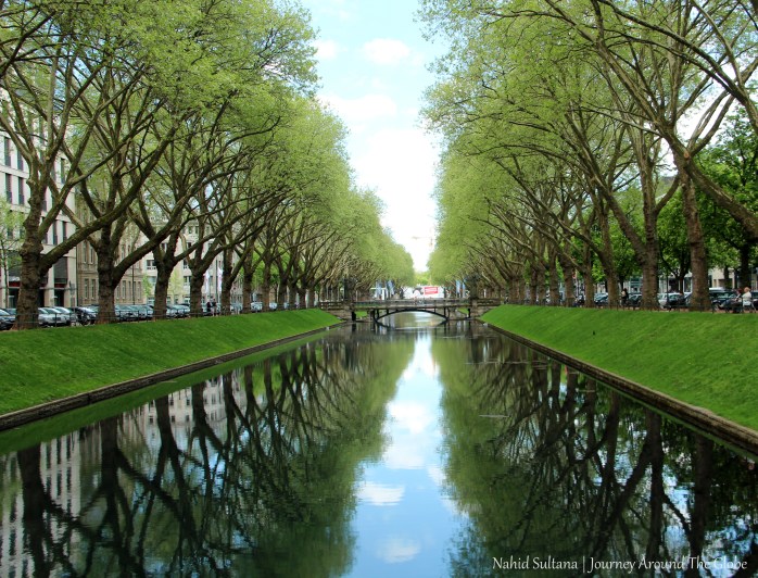 A lake/river by Koningsallee in Dusseldorf, Germany