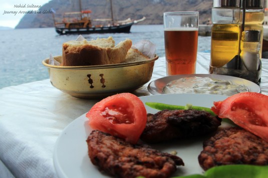 Lunch in Thirassia - fried tomato balls