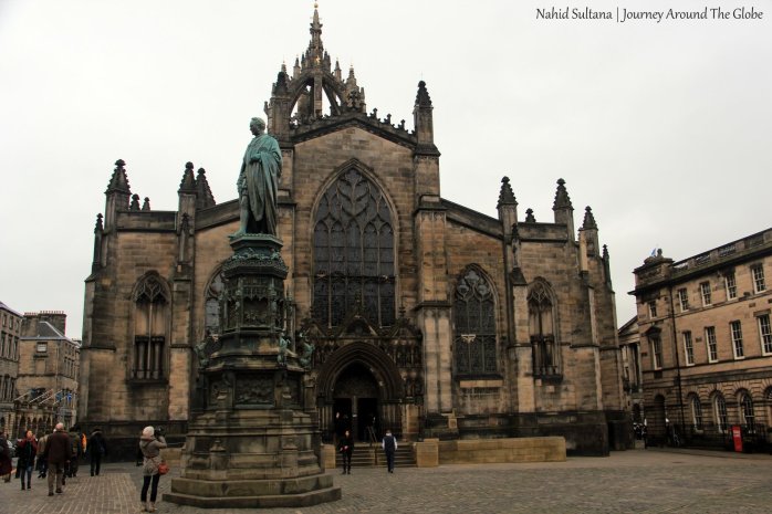 St. Giles Cathedral on Royal Mile in Edinburgh