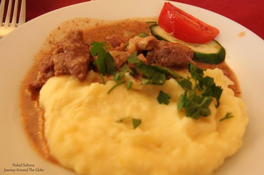 Our first lunch in St. Petersburg - beef stroganoff 