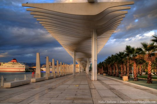 Right after sunrise in Malaga Port, walking back to my hotel