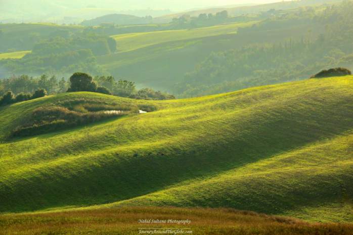 Scenic drive from San Gimignano to Volterra in Tuscany, Italy