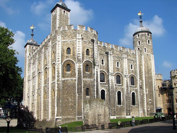 1024px-Tower_of_London_White_Tower