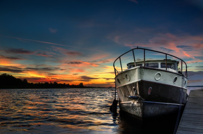 light-sunset-water-boat
