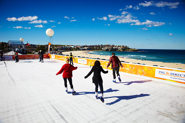 bondi-ice-skating-picture