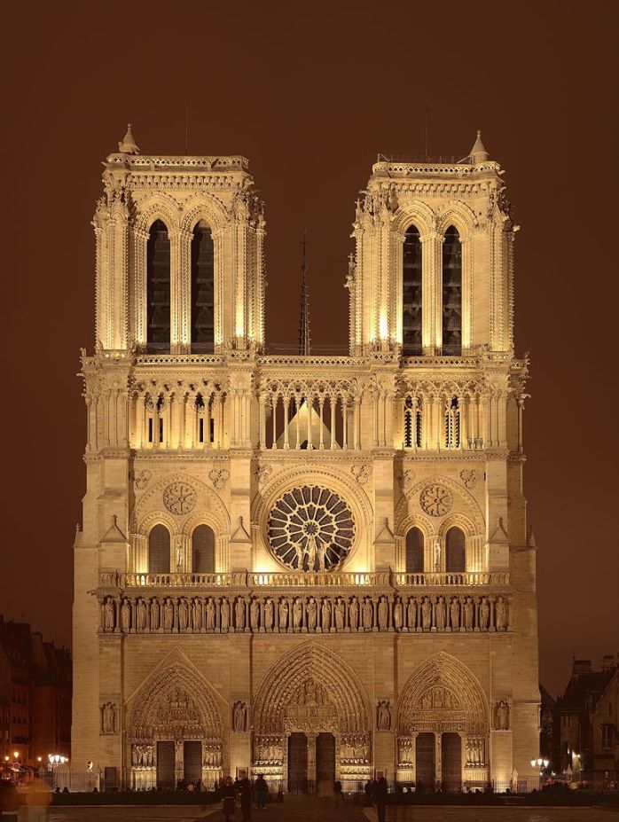 771px-NotreDameDeParis